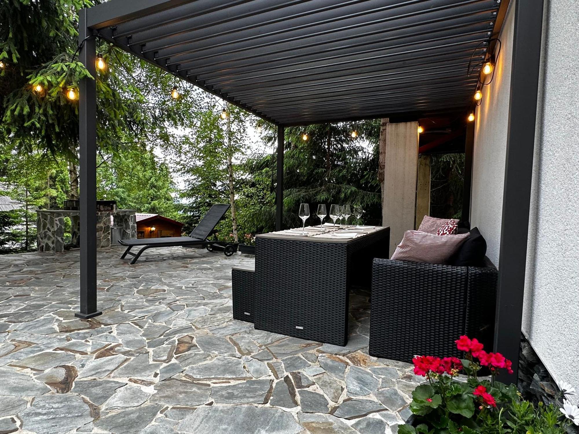 Mountain Chalet - Cabana La Muntele Baisorii Muntele Cacovei  Luaran gambar